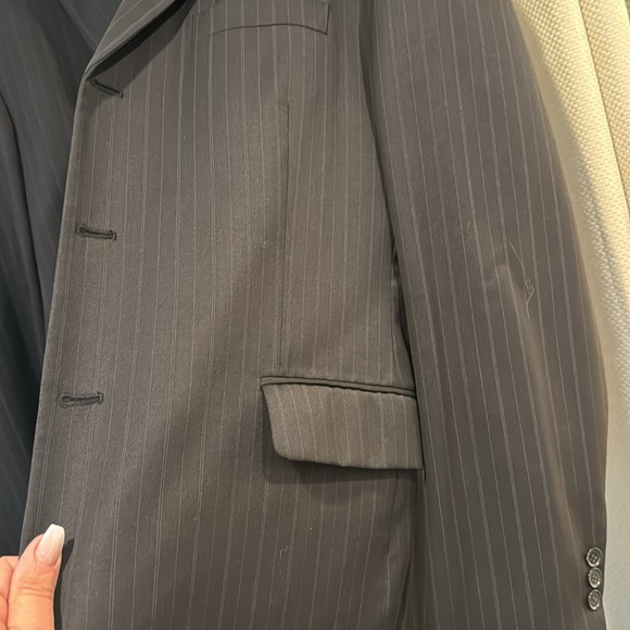 PTP 25 inches length 32 inches black pink striped jacket. - Picture 3 of 16